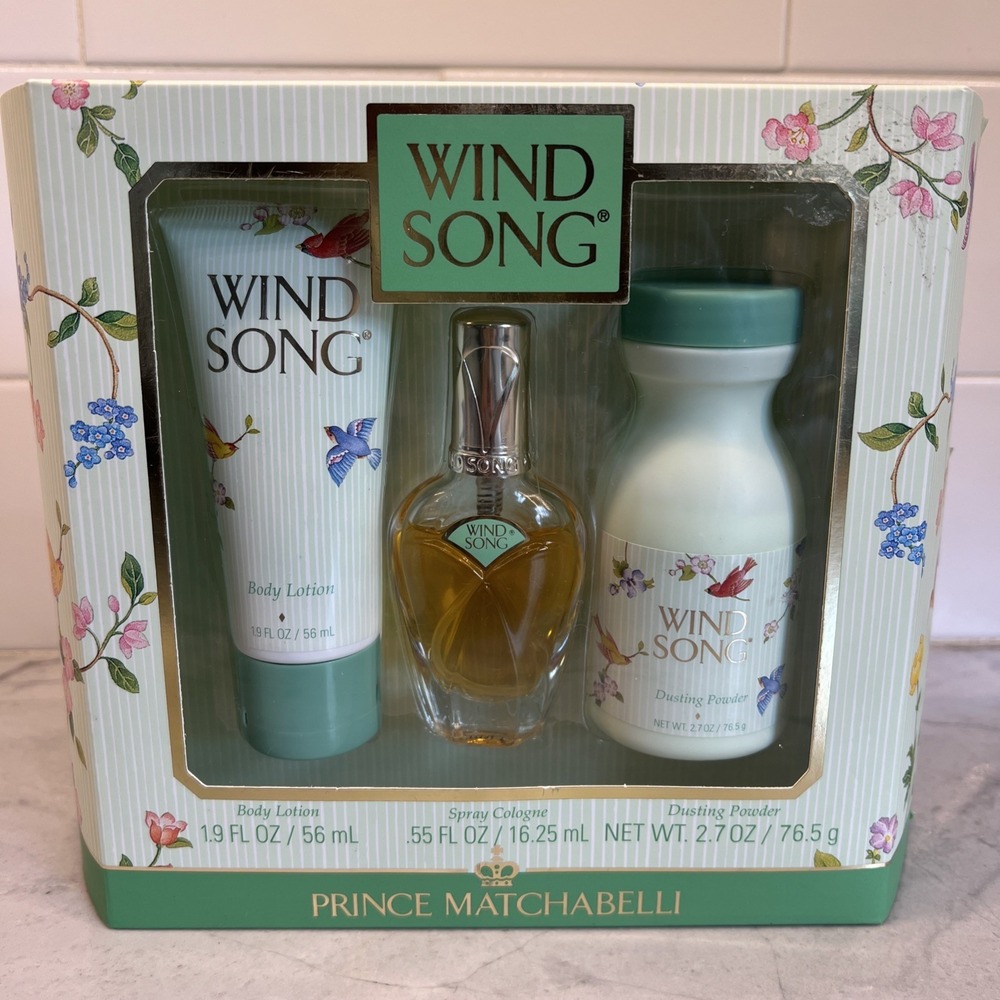 WIND SONG by PRINCE MATCHABELLI Gift Set- Spray Cologne, Body Lotion, Powder NEW